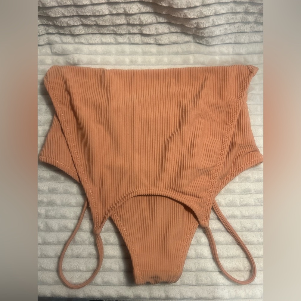 Static Swimwear Women’s 80s Fully Lined One Piece vacation ready